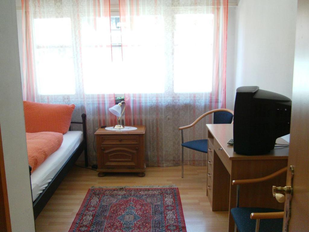 Hotel Martinsklause Meckesheim Szoba fotó