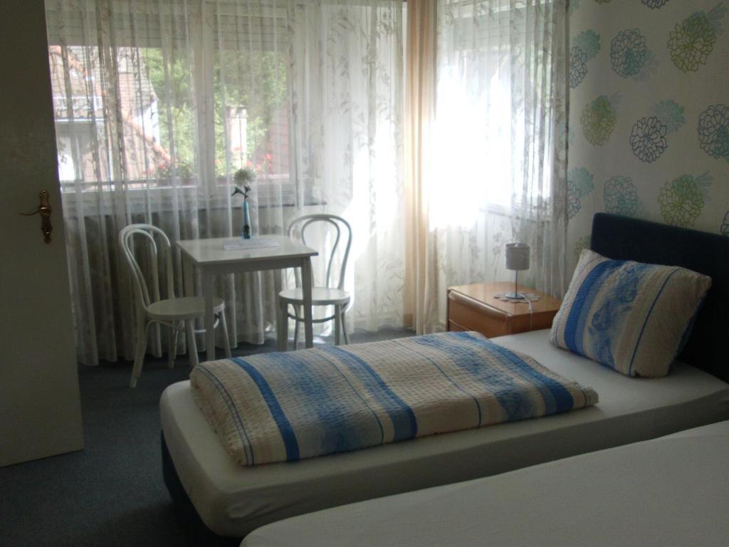 Hotel Martinsklause Meckesheim Szoba fotó