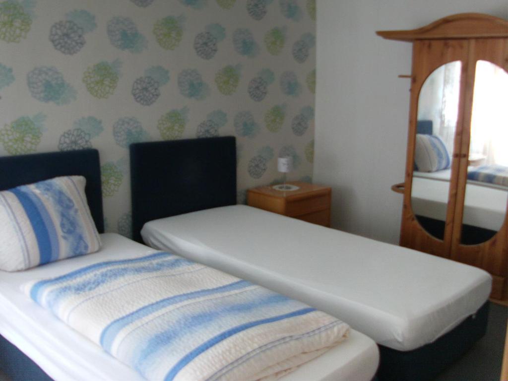 Hotel Martinsklause Meckesheim Szoba fotó
