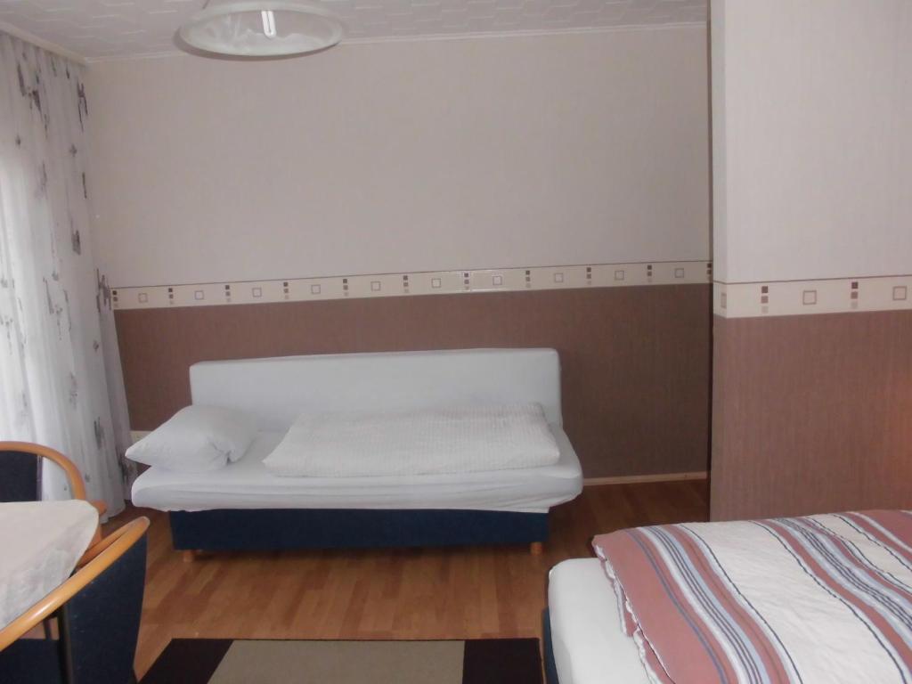 Hotel Martinsklause Meckesheim Szoba fotó